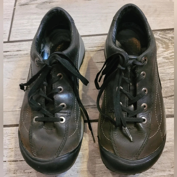 KEEN Toyah Women's 6.5 black gray waterproof leather lace-up outdoors shoes - Picture 3 of 13